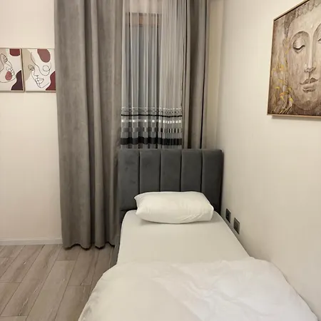 Brais Tirana