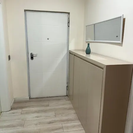 Brais Apartment *